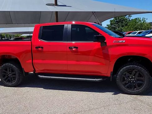 Used 2023 Chevrolet Silverado 1500 LT Trail Boss AWD/4WD image 9