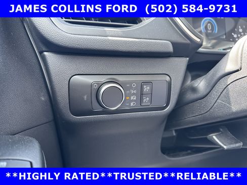 Used 2022 Ford Escape SE w/ Cold Weather Package AWD/4WD image 30