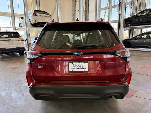 Certified 2025 Subaru Forester w/ Convenience Package #1 AWD/4WD image 4
