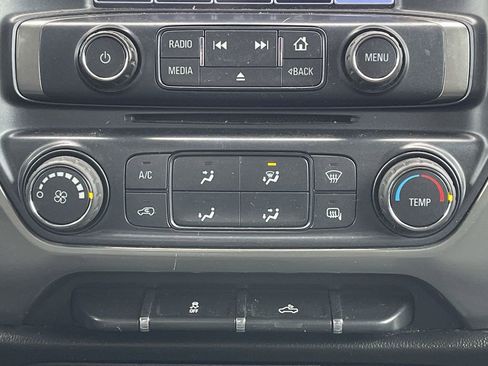 Used 2018 Chevrolet Silverado 1500 LT w/ Trailering Package AWD/4WD image 30