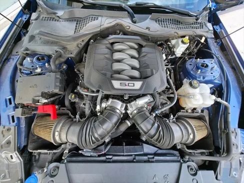 Used 2024 Ford Mustang GT RWD image 33