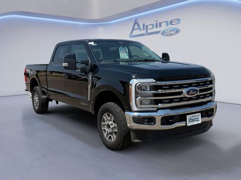 Certified 2024 Ford F250 Lariat AWD/4WD image 9