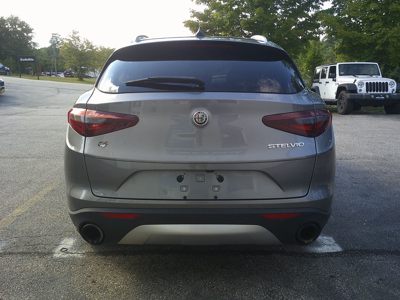 Used 2019 Alfa Romeo Stelvio Ti Lusso w/ Quick Order Package 22X Lusso AWD/4WD image 6