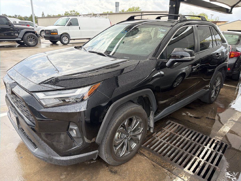 Used 2024 Toyota RAV4 XLE Premium AWD/4WD image 1