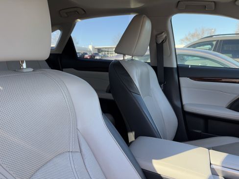 Used 2016 Lexus RX 350 image 35