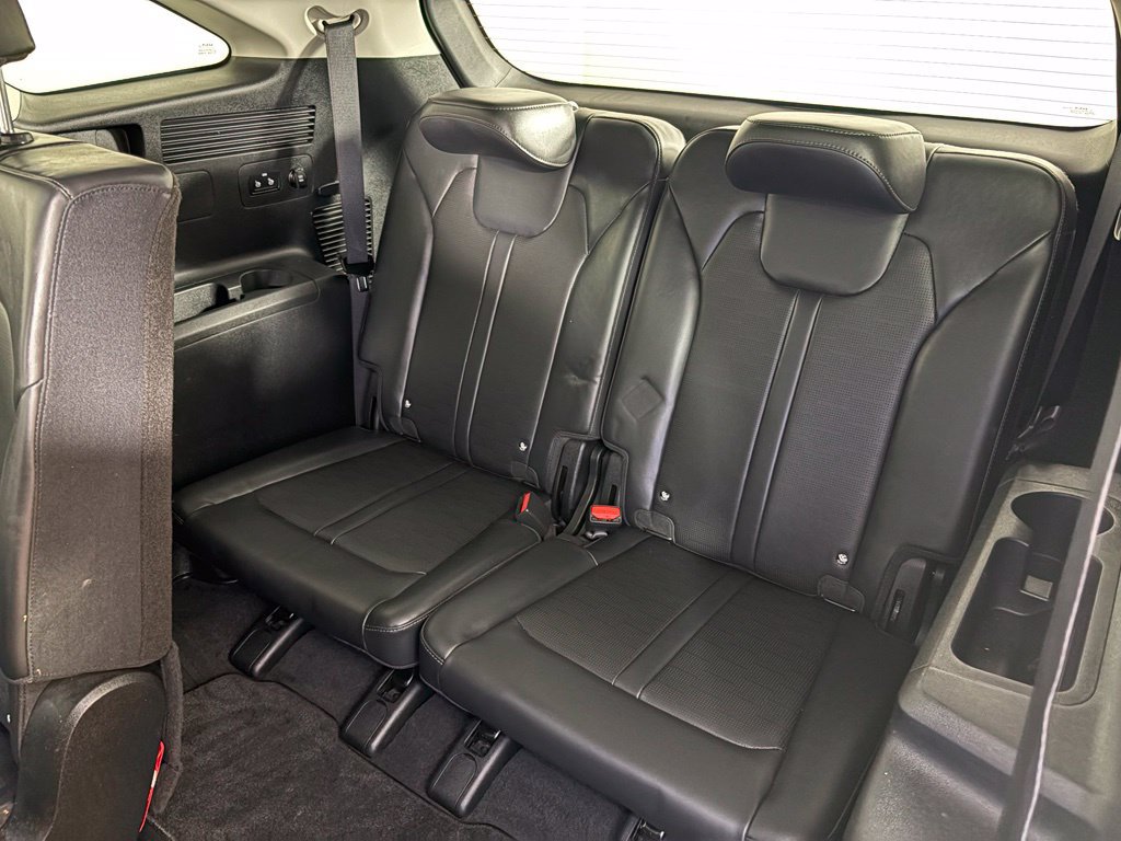 Used 2025 Kia Sorento S w/ Panoramic Sunroof Package FWD image 41