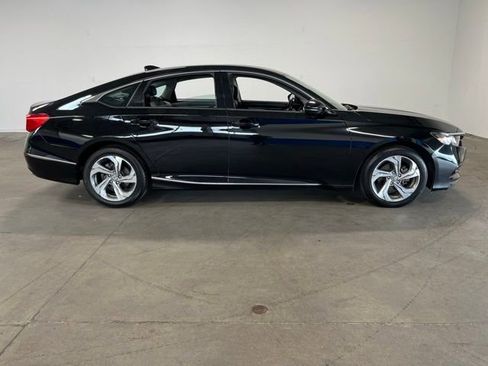 Used 2018 Honda Accord EX-L image 2