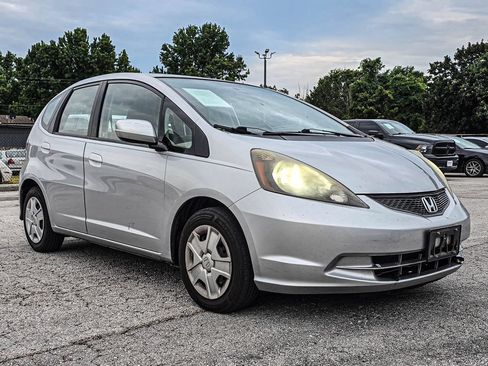 Used 2013 Honda Fit image 1