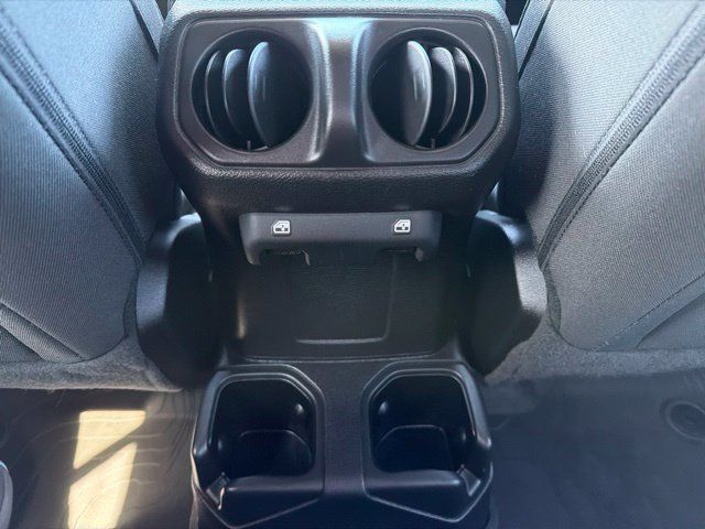 Used 2022 Jeep Gladiator Sport AWD/4WD image 25