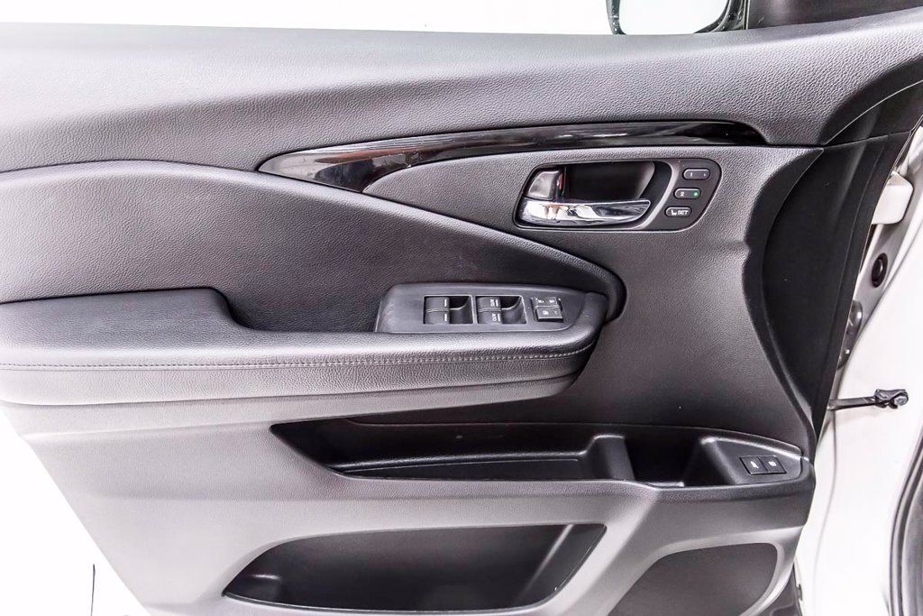 Used 2019 Honda Pilot Touring image 22