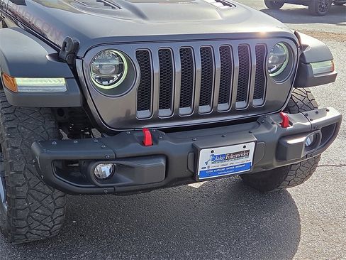 Used 2018 Jeep Wrangler Unlimited Rubicon image 9