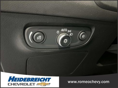Used 2023 Buick Encore GX Select image 29