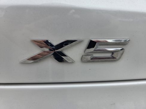 Used 2023 BMW X5 xDrive40i w/ Premium Package image 14