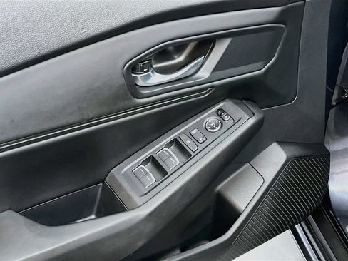 Used 2025 Honda Accord SE image 16