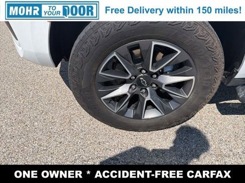 Used 2023 Chevrolet Suburban Z71 w/ Luxury Package image 9