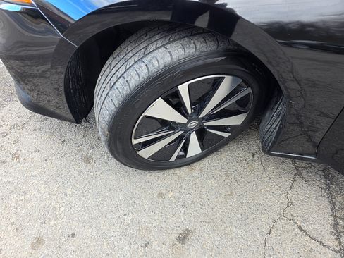 Used 2022 Nissan Altima 2.5 SV image 22