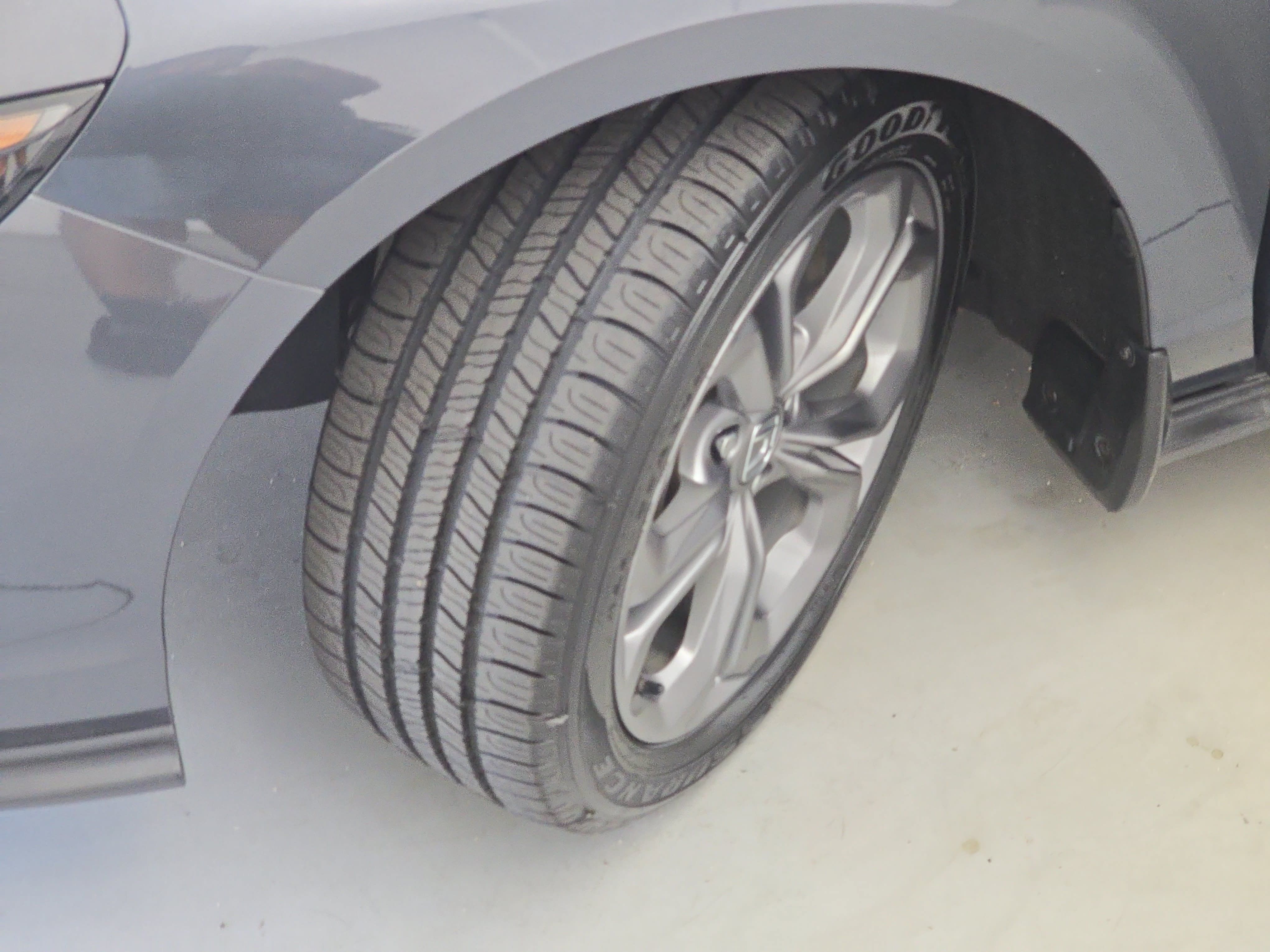 Certified 2024 Honda Accord EX image 30