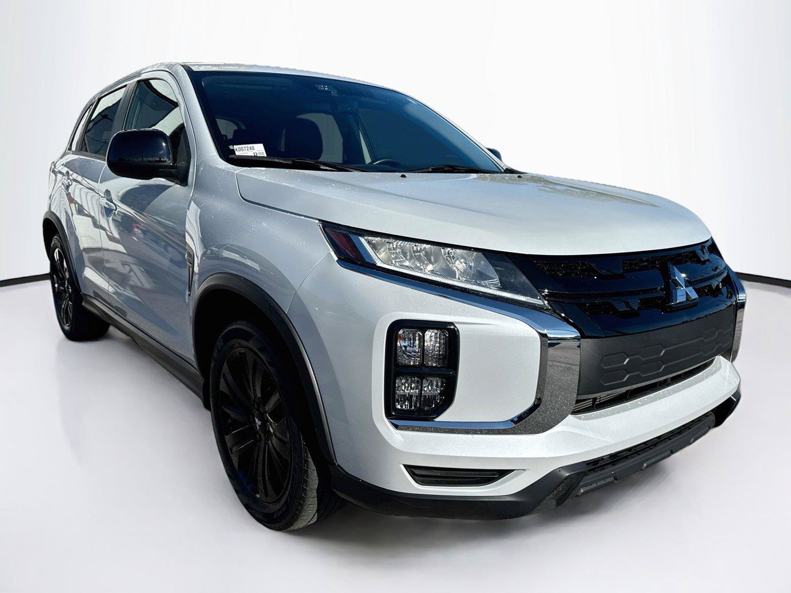 Used 2025 Mitsubishi Outlander Sport AWD image 7