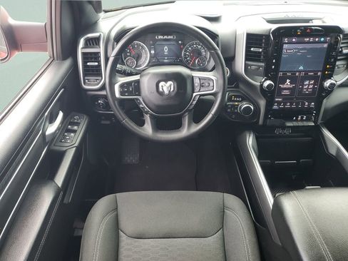 Used 2025 RAM 1500 Big Horn AWD/4WD image 11