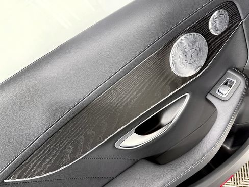 Used 2015 Mercedes-Benz C 300 Sedan image 35