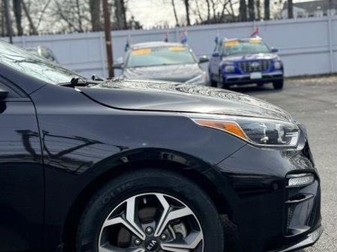 Used 2019 Kia Forte LXS image 4