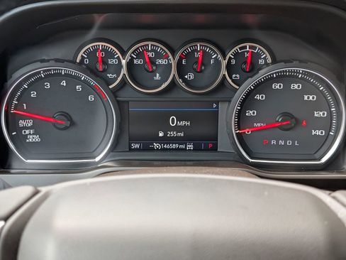 Used 2020 Chevrolet Silverado 1500 RST image 17