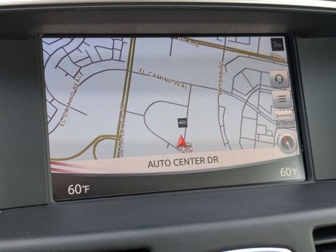 Used 2018 INFINITI Q70 L 3.7 image 15