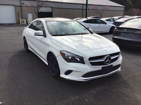Used 2017 Mercedes-Benz CLA 250 4MATIC image 2
