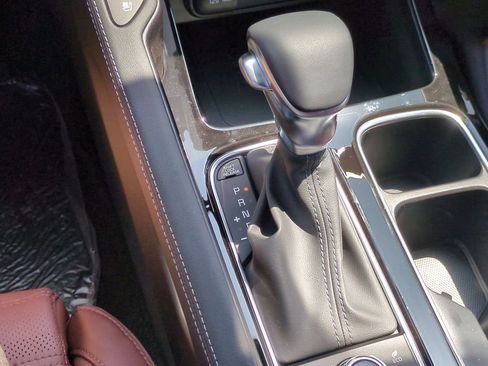 New 2025 Kia Telluride SX Prestige AWD/4WD image 16