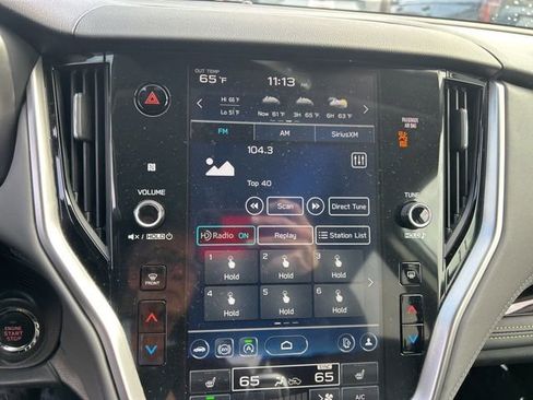 Used 2025 Subaru Outback Onyx Edition image 24