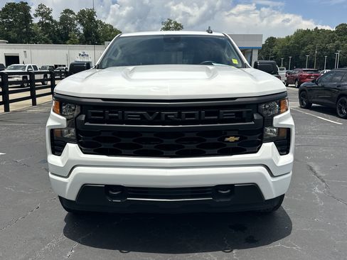 Used 2024 Chevrolet Silverado 1500 Custom w/ Turbomax Blackout Package AWD/4WD image 5