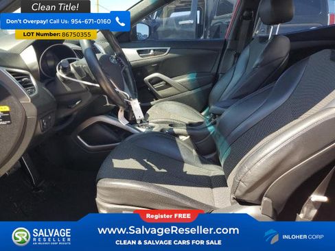 Used 2016 Hyundai Veloster w/ Option Group 02 FWD image 9