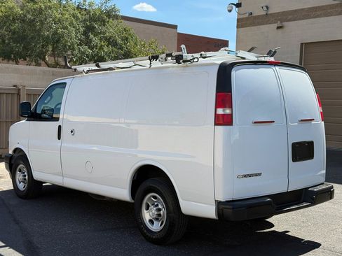 Used 2019 Chevrolet Express 2500 w/ Driver Convenience Package RWD image 7