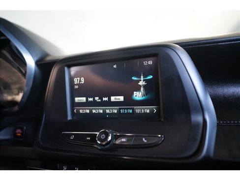 Used 2018 Chevrolet Camaro LT RWD image 18