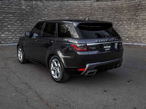 Used 2018 Land Rover Range Rover Sport HSE image 9