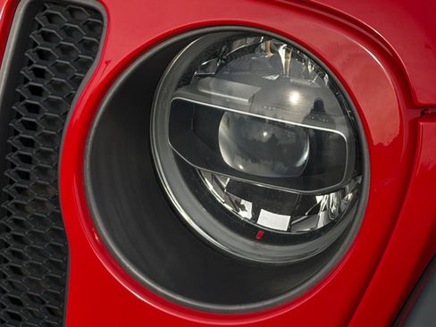 Used 2018 Jeep Wrangler Rubicon image 12