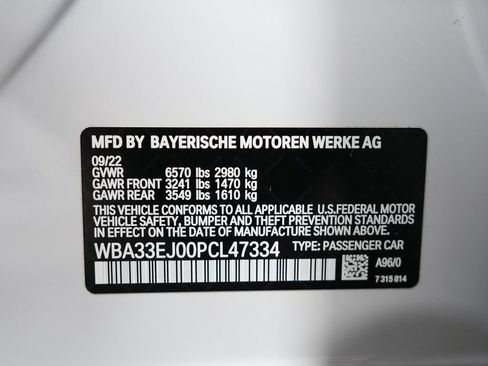 Used 2023 BMW 760i xDrive w/ Luxury Rear Seating Package AWD/4WD image 16