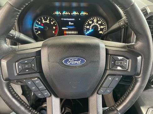 Used 2016 Ford F150 XLT w/ Equipment Group 302A Luxury AWD/4WD image 14