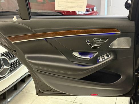 Used 2016 Mercedes-Benz S 550 4MATIC Sedan image 19