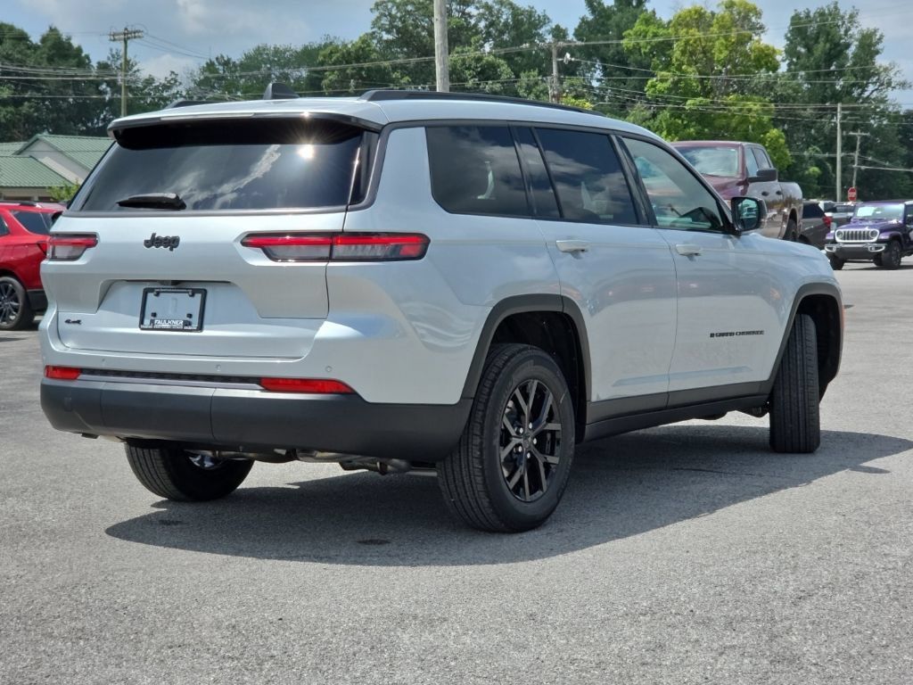 New 2026 Jeep Grand Cherokee L 4WD image 7