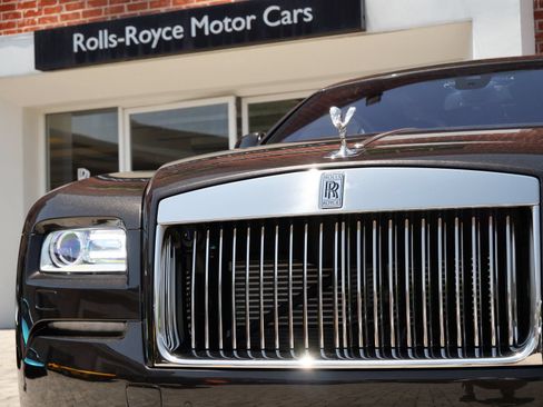 Certified 2015 Rolls-Royce Wraith RWD image 7