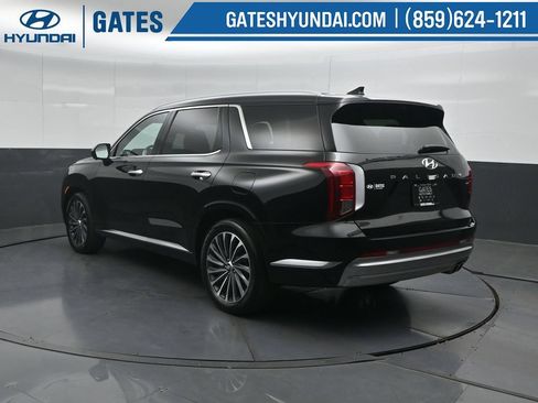 Certified 2024 Hyundai Palisade Calligraphy AWD/4WD image 8