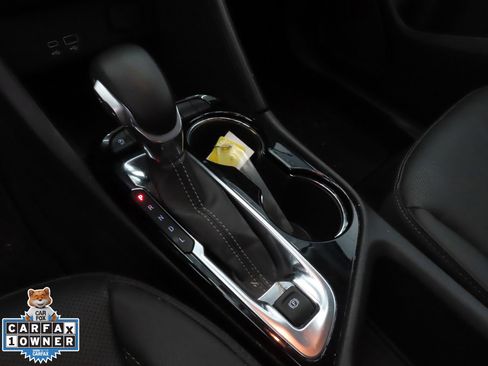 Used 2024 Buick Encore GX Sport Touring image 17