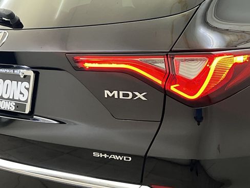 Used 2023 Acura MDX SH-AWD w/ Advance Package image 27