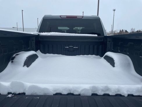 Used 2024 Chevrolet Silverado 1500 Custom Trail Boss w/ Dark Appearance Package image 35