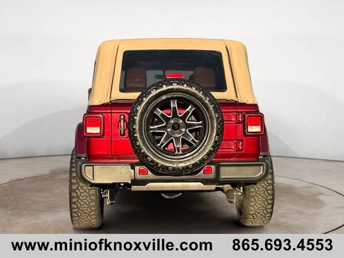 Used 2022 Jeep Wrangler Unlimited Sahara image 4