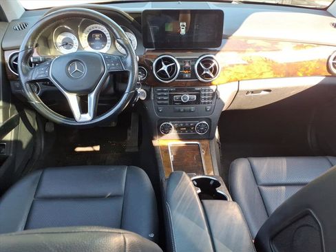 Used 2015 Mercedes-Benz GLK 350 4MATIC image 17
