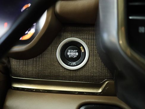 Used 2024 RAM 3500 Limited image 42