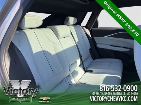 Used 2024 Cadillac Lyriq Sport image 18