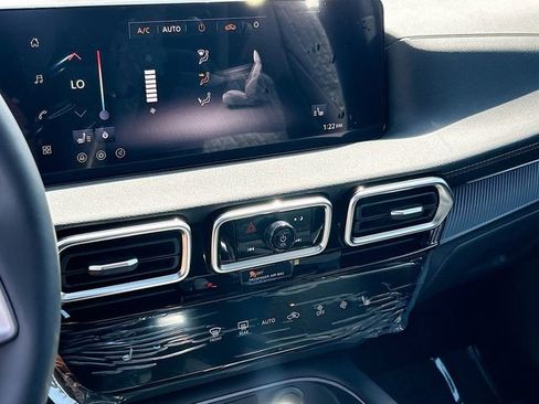 New 2026 Nissan Sentra SV w/ SV Convenience Package FWD image 11